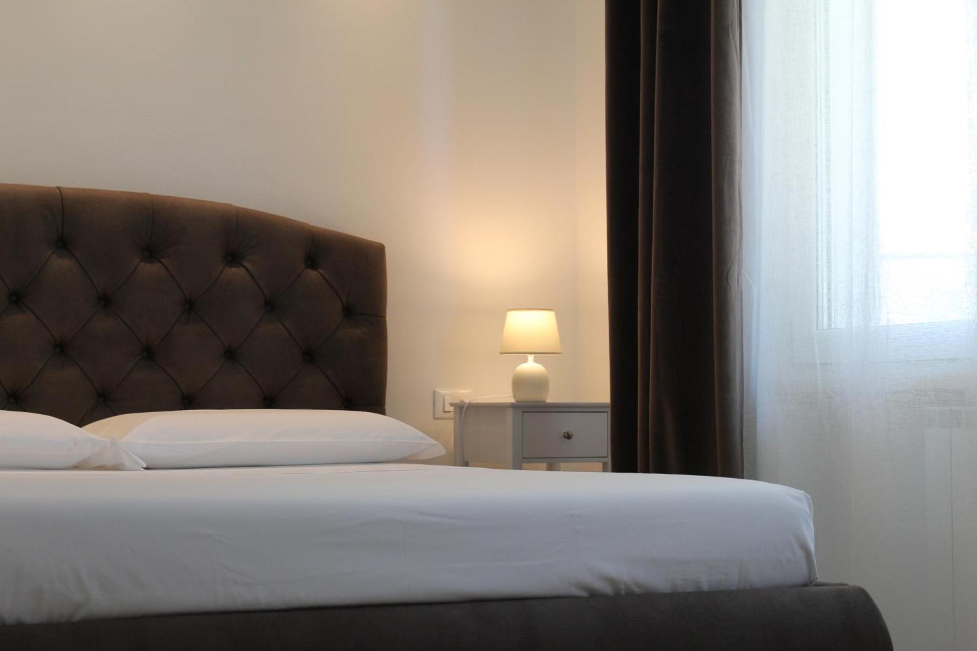 Villa Forte Salvi - Rooms 페스키에라델가르다 외부 사진
