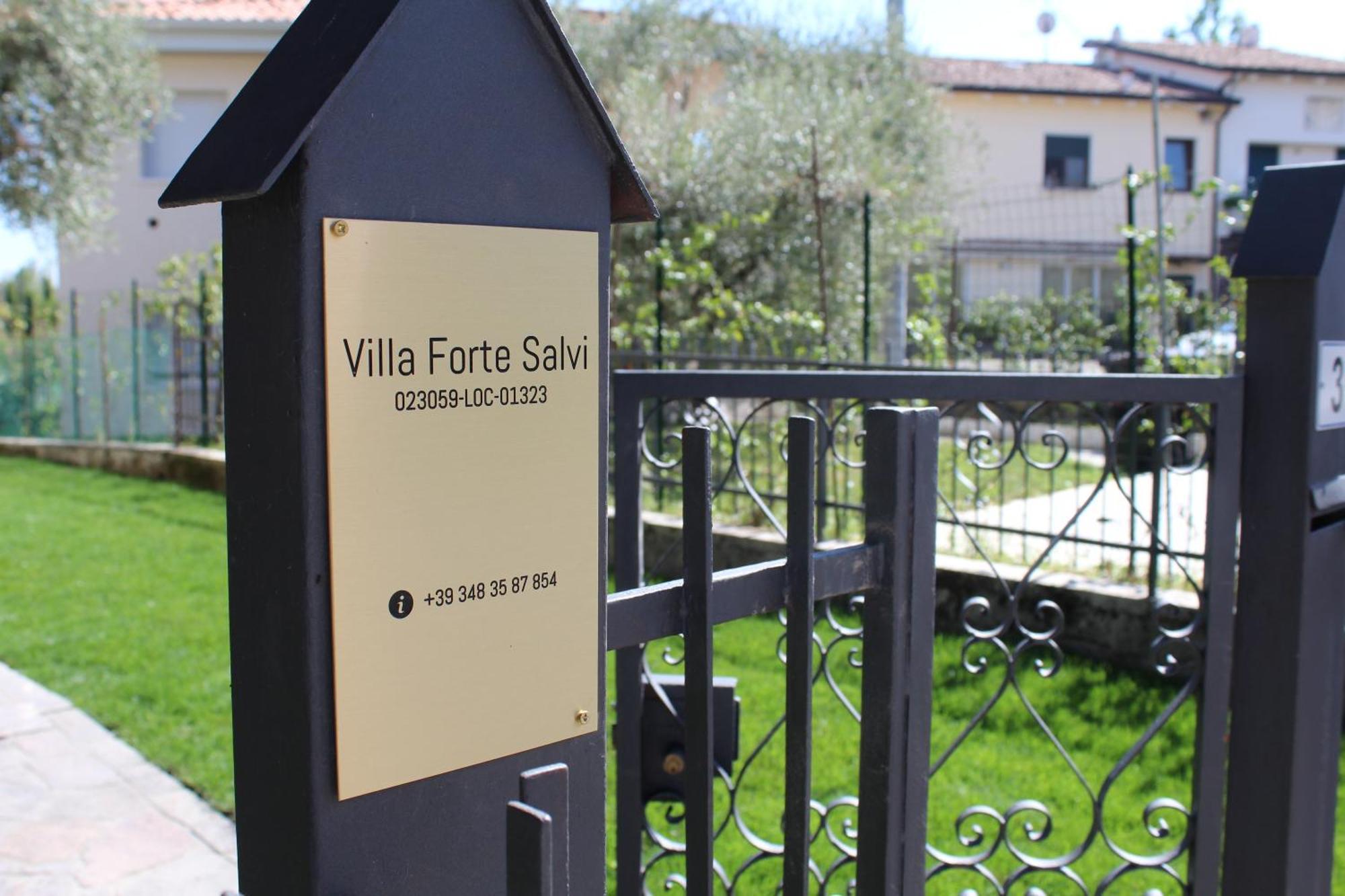 Villa Forte Salvi - Rooms 페스키에라델가르다 외부 사진